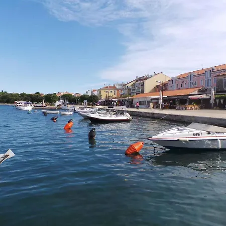 Zadar 14 アパート ディクロ